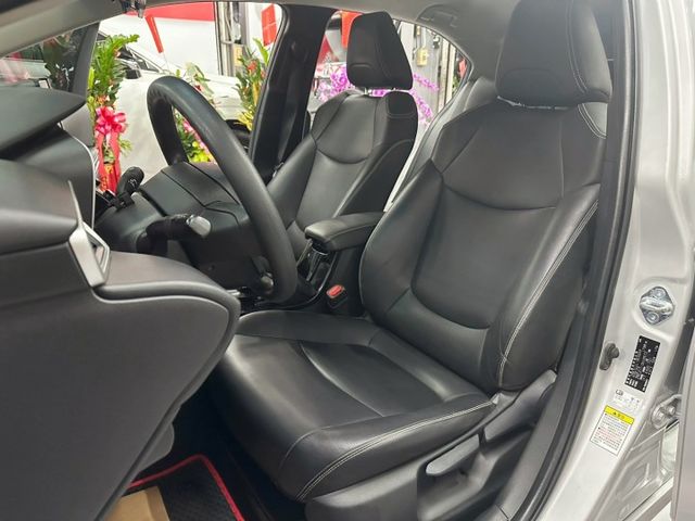 『豪華 PLUS版』｜摸門解鎖｜免鑰匙｜ACC 跟車系統｜行車紀錄器｜APPLE CarPlay｜抬頭顯示器｜恆溫空調｜  第7張相片