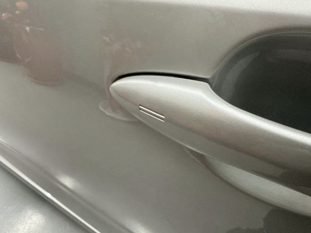 『豪華 PLUS版』｜摸門解鎖｜免鑰匙｜ACC 跟車系統｜行車紀錄器｜APPLE CarPlay｜抬頭顯示器｜恆溫空調｜  第17張相片