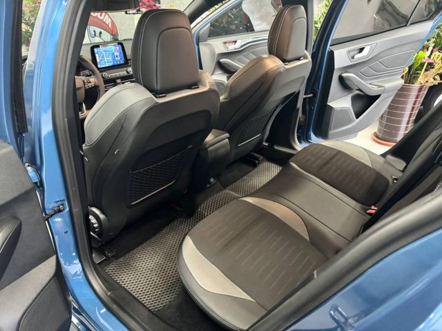『Focus ST WAGON』RECARO賽車椅｜ACC跟車｜摸門解鎖｜免鑰匙｜Apple Carplay｜盲點偵測｜  第8張相片
