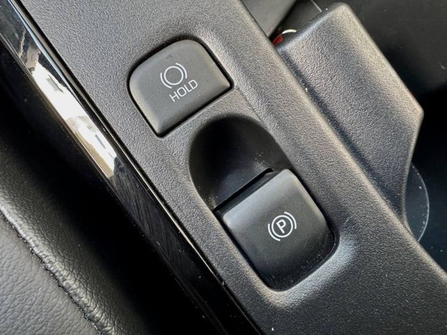 『COROLLA SPORT 旗艦版』｜ACC跟車｜摸門解鎖｜免鑰匙｜電子手煞車｜電動座椅｜盲點偵測｜抬頭顯示器｜  第11張相片