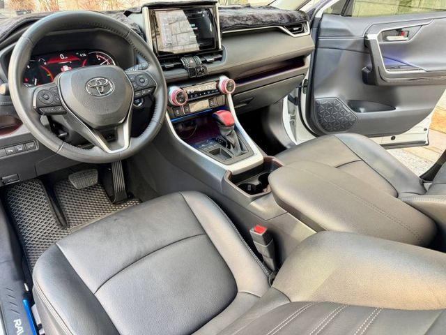 『RAV4 旗艦版』｜ACC跟車｜摸門解鎖｜免鑰匙｜電子手煞車｜電動座椅｜盲點偵測｜抬頭顯示器｜360環景  第4張相片