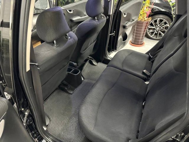 『FIT VTI-S版』｜定速巡航｜恆溫空調｜換檔撥片｜胎壓偵測器｜行車紀錄器｜音響主機｜  第7張相片