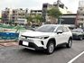 『CROSS 油電尊爵版』｜ACC跟車｜摸門解鎖｜免鑰匙啟動｜影音主機｜抬頭顯示器|360環景|盲點偵測|Carplay  第2張縮圖
