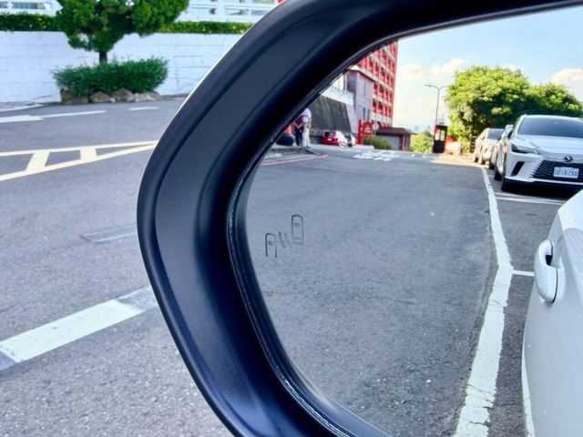 『ALTIS 豪華+版』｜ACC跟車｜摸門解鎖｜免鑰匙｜Apple Carplay｜盲點偵測｜360環景｜抬頭顯示器  第8張相片