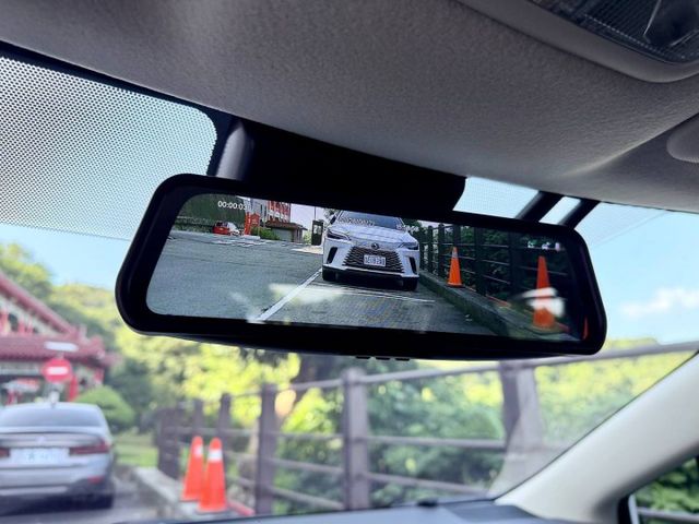 『ALTIS 豪華+版』｜ACC跟車｜摸門解鎖｜免鑰匙｜Apple Carplay｜盲點偵測｜360環景｜抬頭顯示器  第9張相片