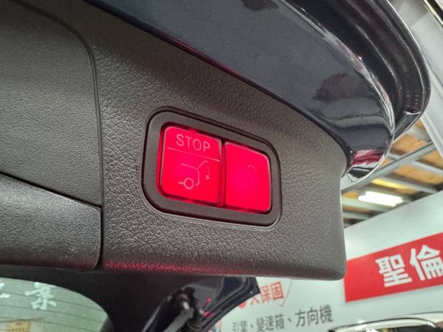 『GLA180 豪華版』｜23P自動跟車系統｜電動記憶座椅｜Apple Carplay｜盲點偵測｜電子手剎車｜電動尾門｜  第18張相片