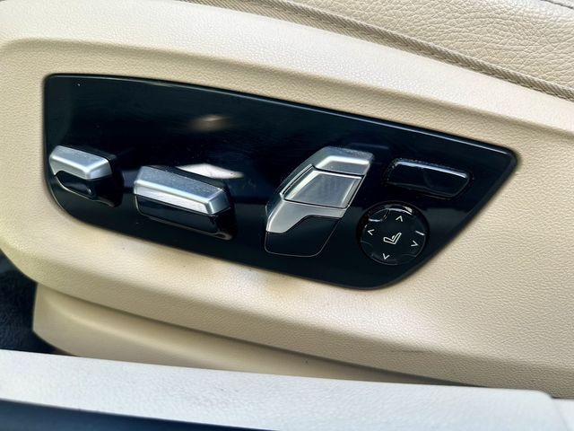BMW寶馬 530I  第8張相片
