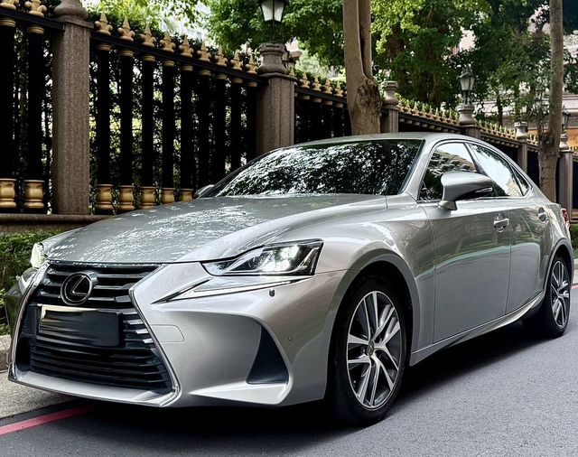 LEXUS凌志 IS 300  第1張相片