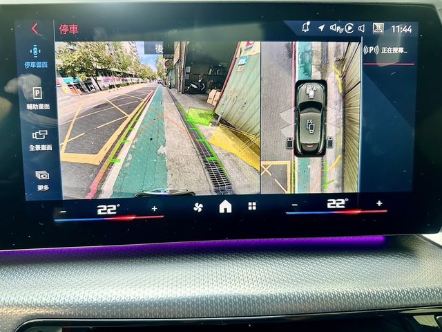 BMW寶馬 X2  第13張相片