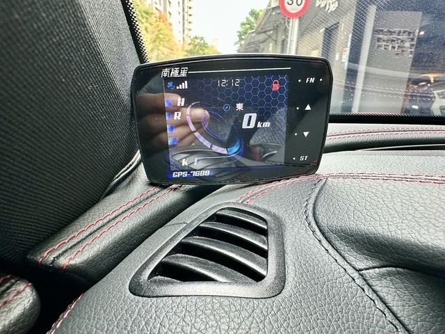 M-BENZ賓士 E53 AMG  第17張相片