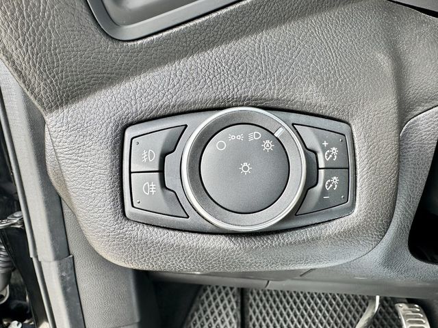 FORD福特 KUGA  第10張相片