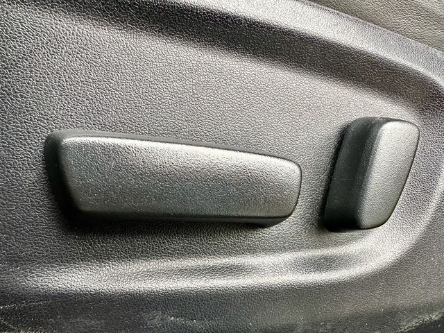 LEXUS凌志 LM300H  第10張相片