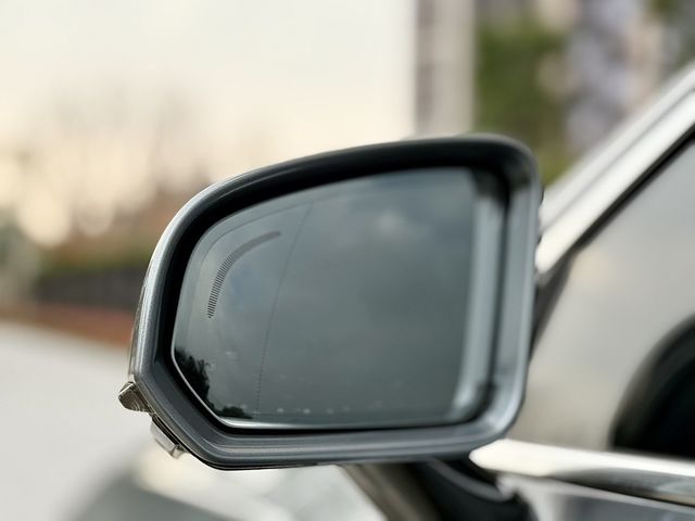 VOLVO富豪 S90  第17張相片