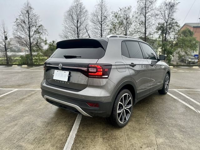 VOLKSWAGEN福斯 T-CROSS  第6張相片