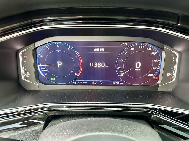 VOLKSWAGEN福斯 T-CROSS  第8張相片