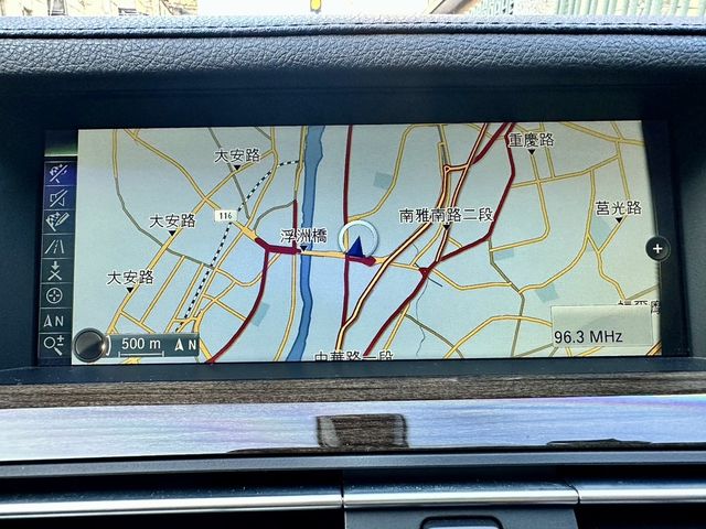 BMW寶馬 740LI LUXURY  第12張相片