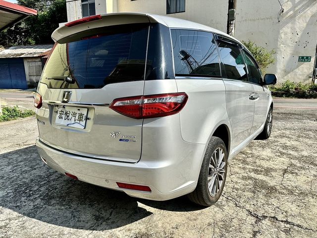 LUXGEN納智捷 M7 TURBO  第3張相片