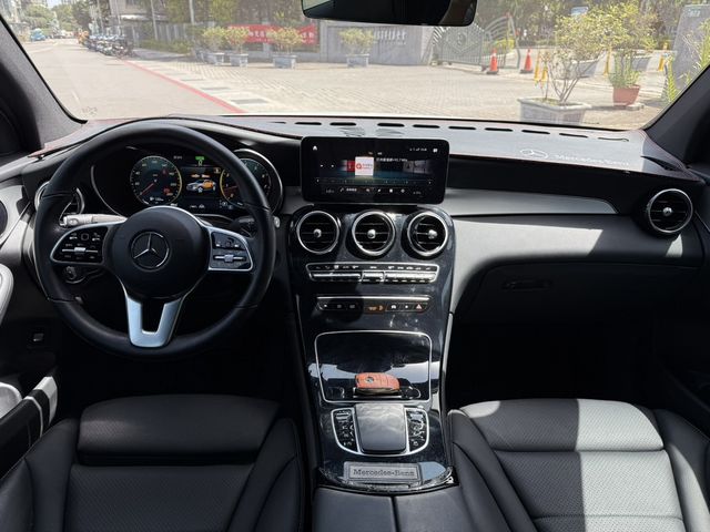 M-BENZ賓士 GLC200  第5張相片