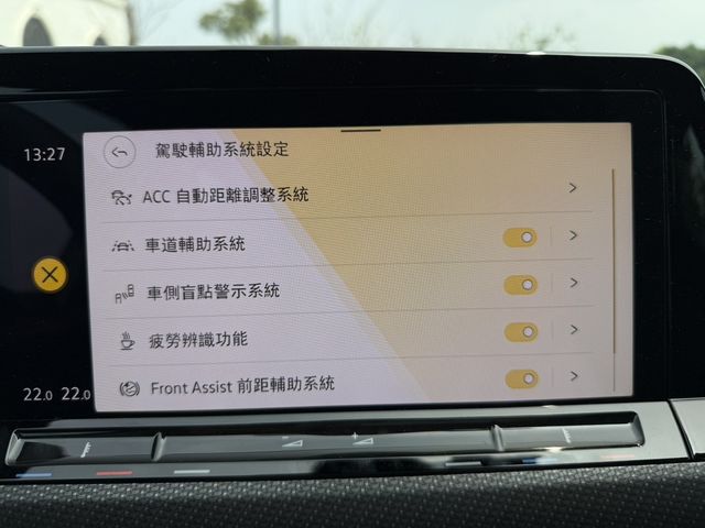 VOLKSWAGEN福斯 GOLF VARIANT  第12張相片