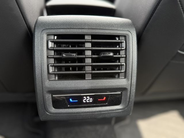 VOLKSWAGEN福斯 GOLF VARIANT  第16張相片