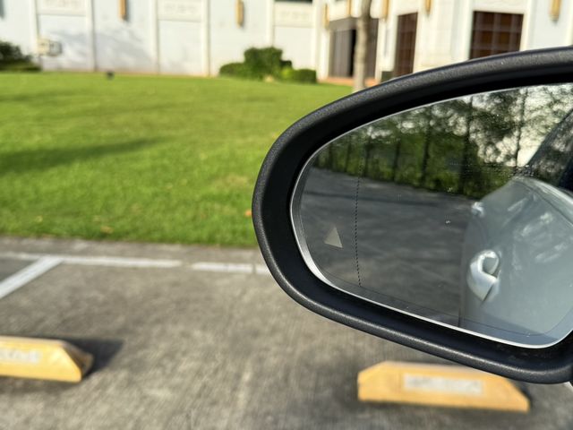 M-BENZ賓士 CLA200  第13張相片