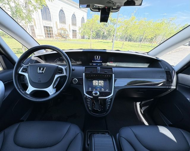 LUXGEN納智捷 M7 TURBO  第6張相片