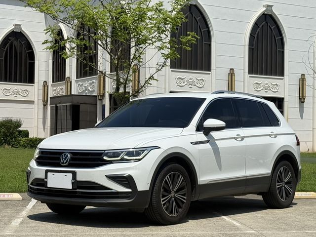 VOLKSWAGEN福斯 TIGUAN  第1張相片