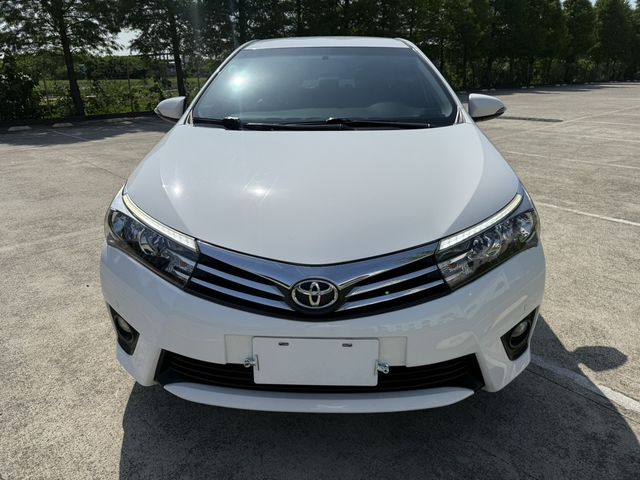 TOYOTA豐田 ALTIS  第3張相片
