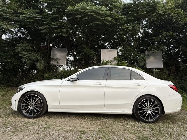 M-BENZ賓士 C300  第5張相片