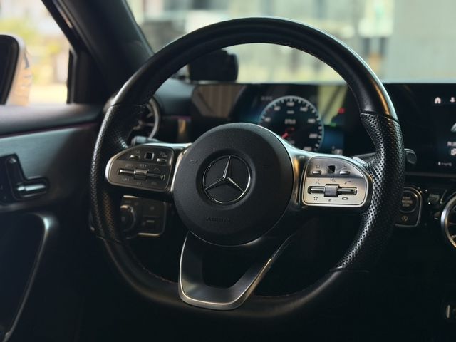 M-BENZ賓士 A180  第12張相片
