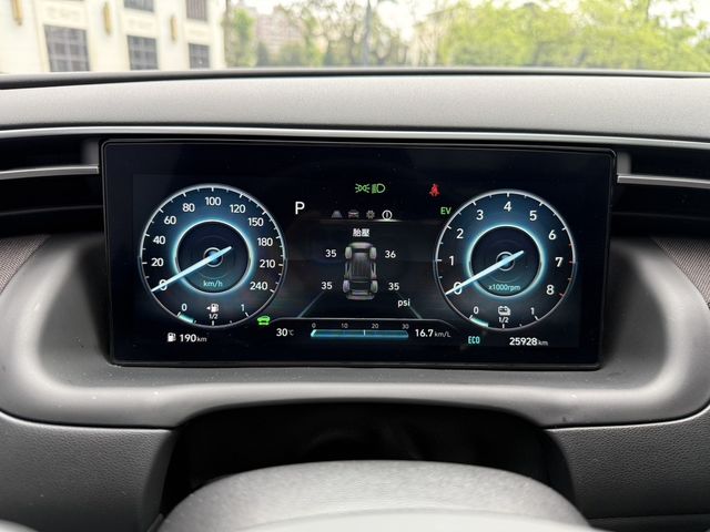 HYUNDAI現代 TUCSON  第11張相片