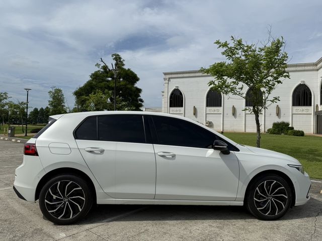 VOLKSWAGEN福斯 GOLF  第5張相片