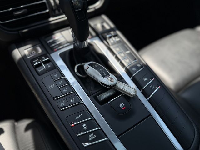 PORSCHE保時捷 MACAN  第11張相片