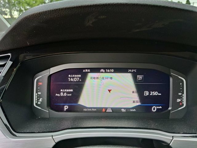 VOLKSWAGEN福斯 TOURAN  第6張相片
