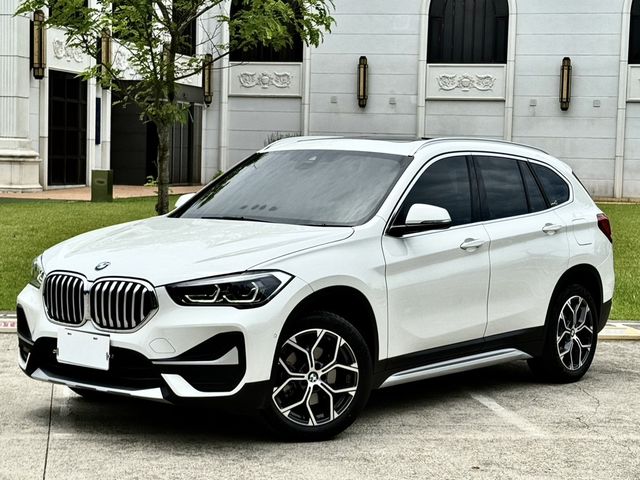 BMW寶馬 X1  第1張相片