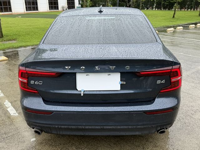 VOLVO富豪 S60  第5張相片