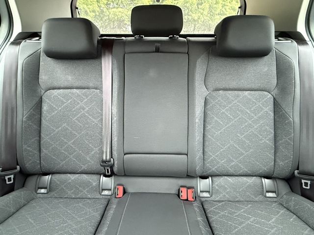 VOLKSWAGEN福斯 GOLF  第8張相片