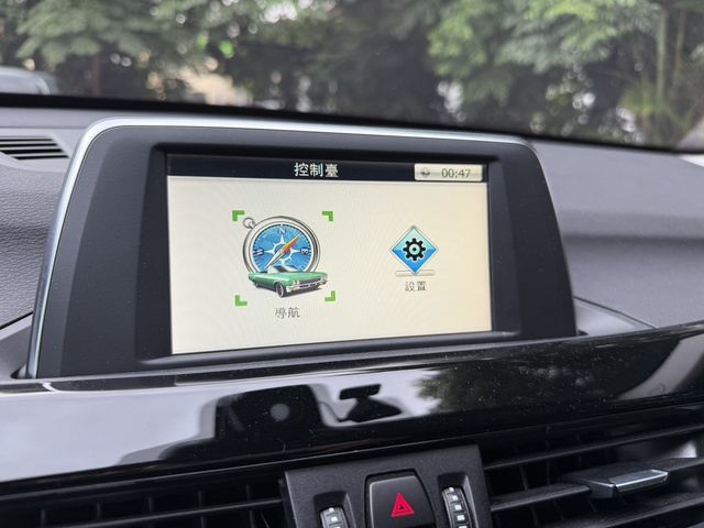 BMW寶馬 X1  第10張相片