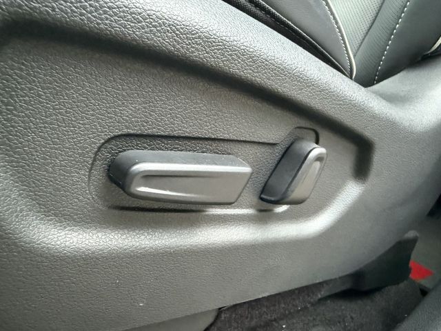 HYUNDAI現代 CUSTIN  第12張相片