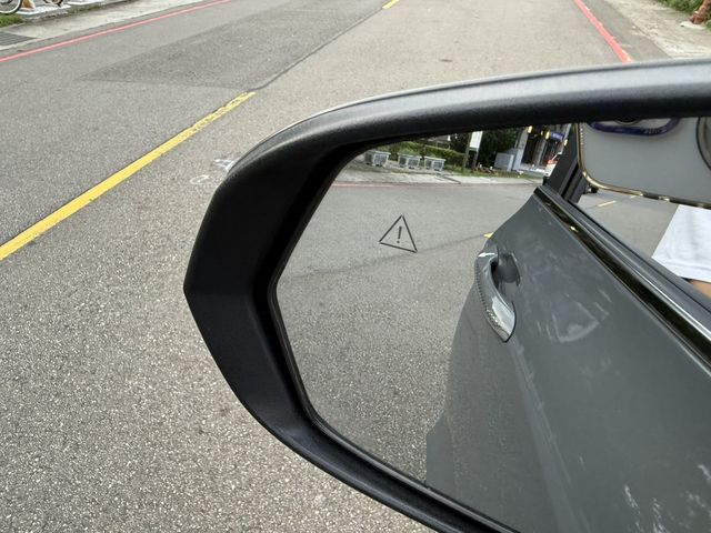 HYUNDAI現代 CUSTIN  第15張相片