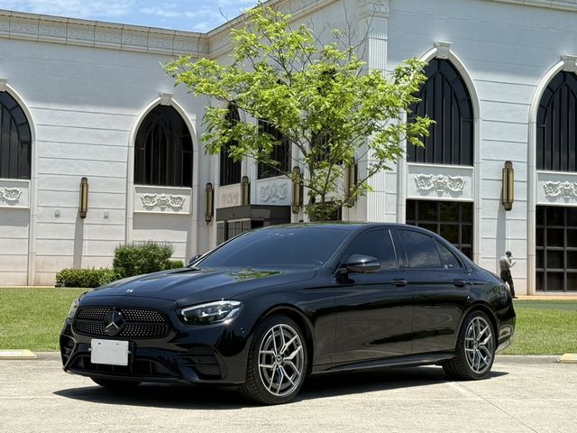 M-BENZ賓士 E200  第1張相片