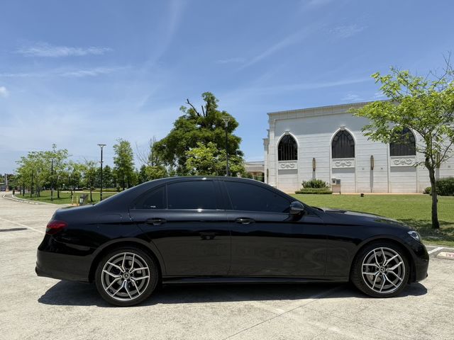 M-BENZ賓士 E200  第5張相片