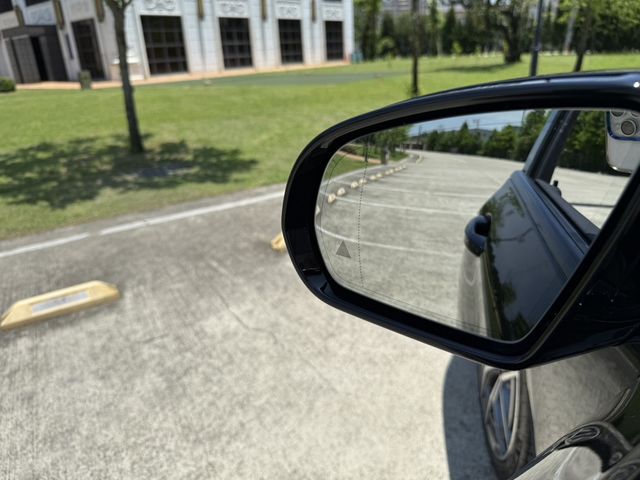 M-BENZ賓士 E200  第14張相片