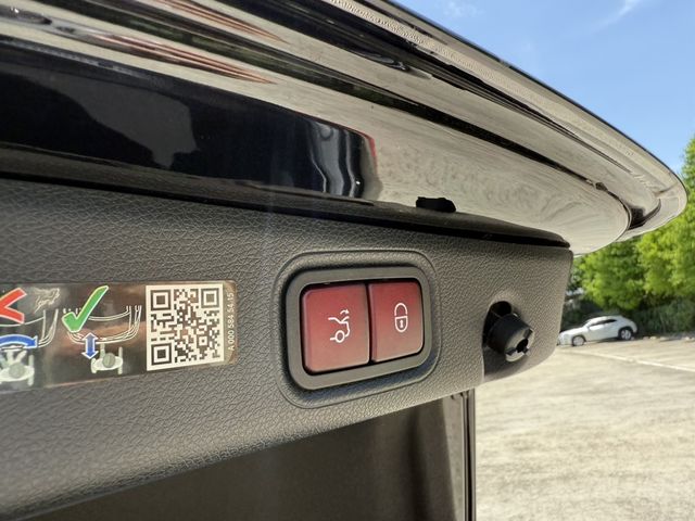 M-BENZ賓士 E200  第17張相片