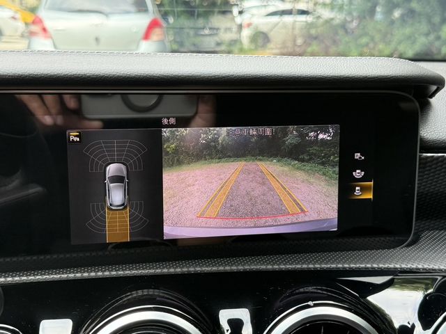M-BENZ賓士 A200  第10張相片