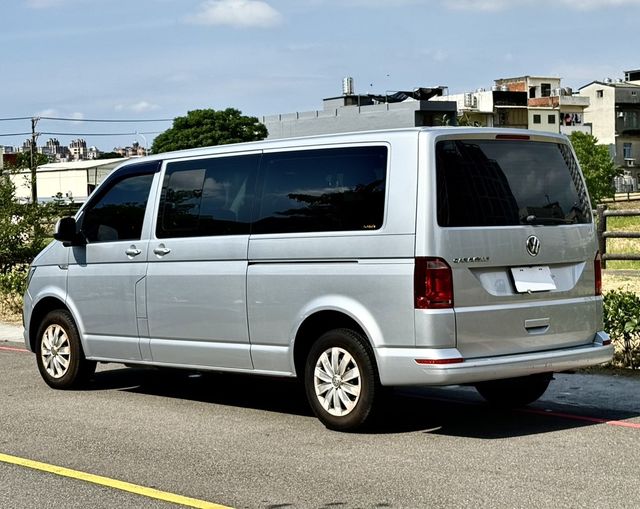 VOLKSWAGEN福斯 T6 CARAVELLE  第2張相片