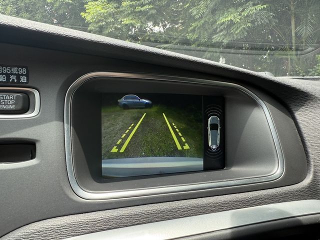 VOLVO富豪 V40  第13張相片