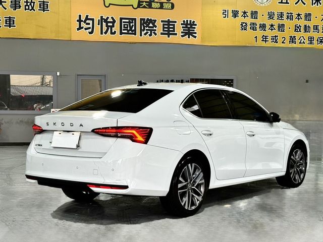 SKODA司科達 OCTAVIA  第2張相片