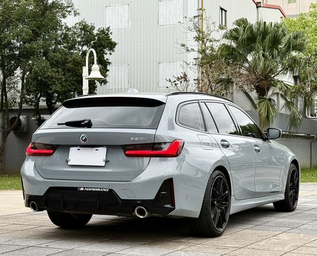 BMW寶馬 320I TOURING  第2張相片
