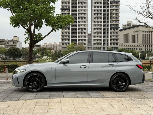 BMW寶馬 320I TOURING  第5張相片